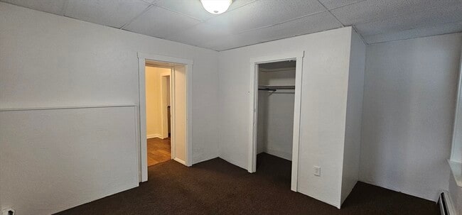 Building Photo - 20 Main St