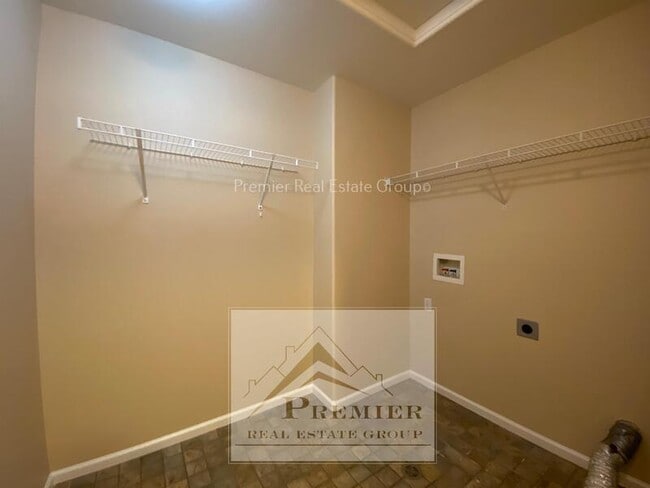 Building Photo - 2790 Tumblewood Grove