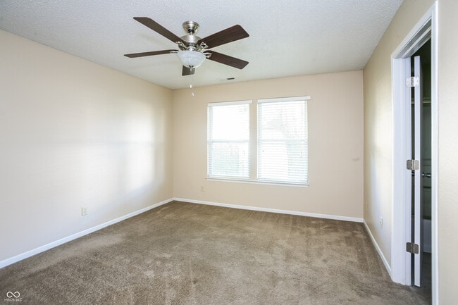 Building Photo - 2378 Harvest Moon Dr