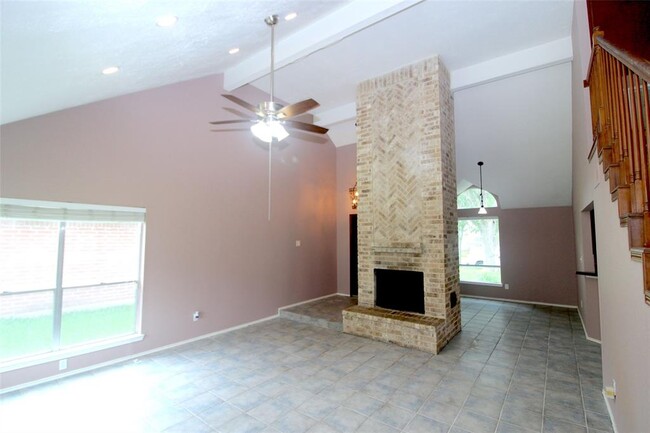 Building Photo - 3515 Woodmere Ln