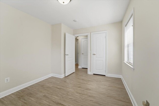 Building Photo - 295 9th St