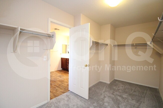 Building Photo - 3062 S Mandy
