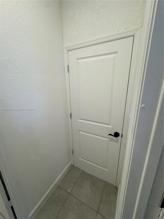 Building Photo - 28850 SW 163rd Ave