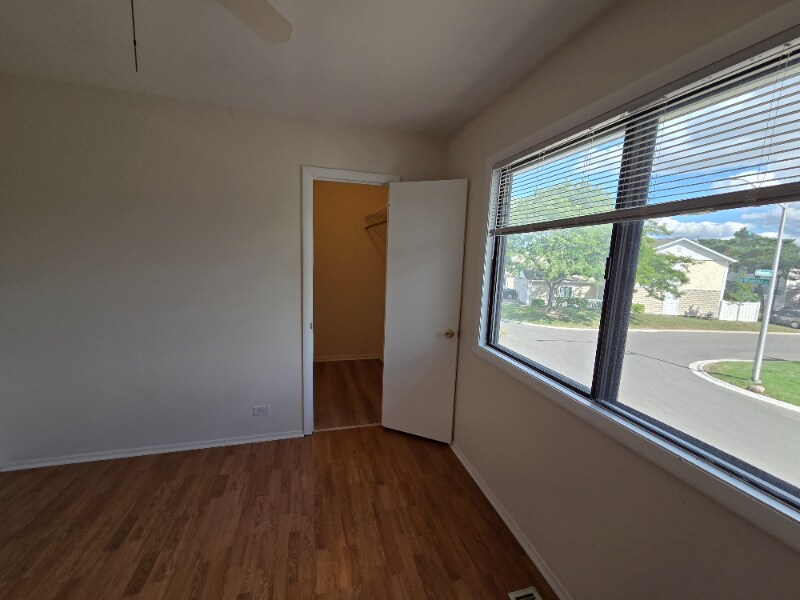 Building Photo - 724 Whitesail Dr