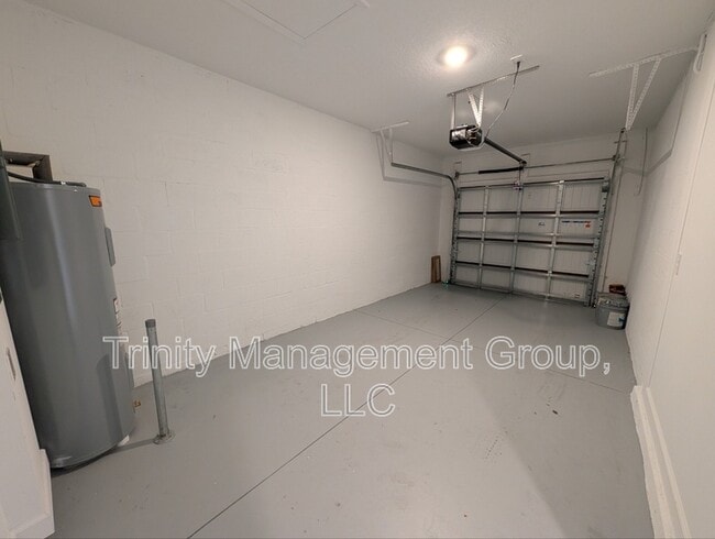 Building Photo - 10754 Gable Dig Lp