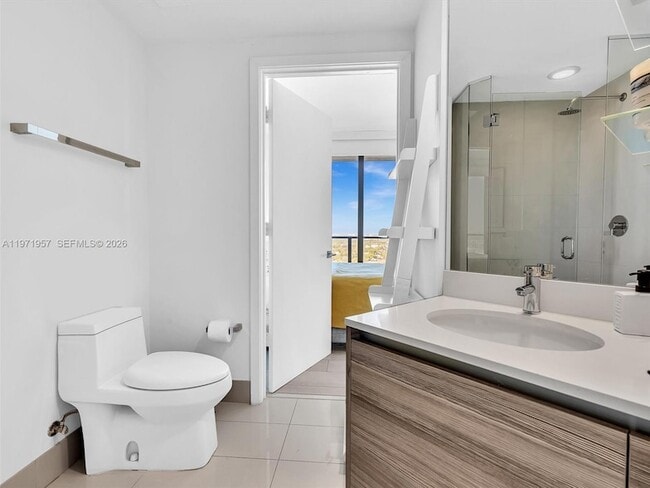 Building Photo - 121 NE 34th St