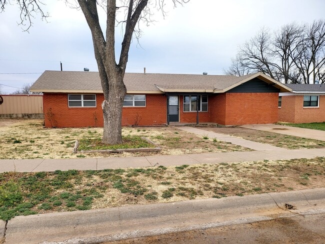 Building Photo - 3505 Houston Ave