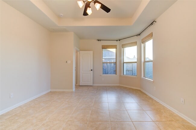 Building Photo - 13227 Clover Creek Point Ln