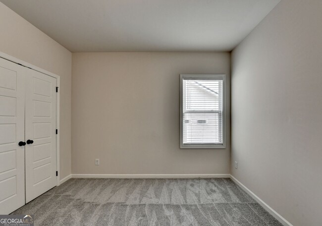 Building Photo - 1854 Westfall Lndg