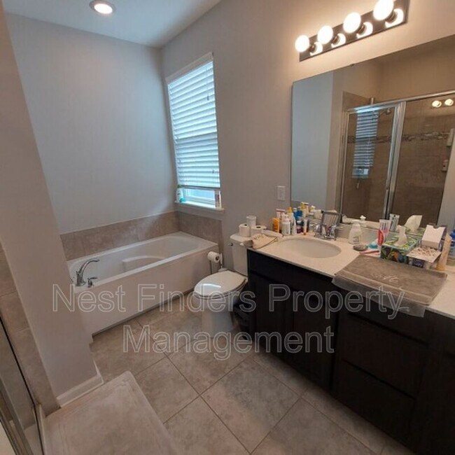 Building Photo - 7061 Azalea Grove Dr