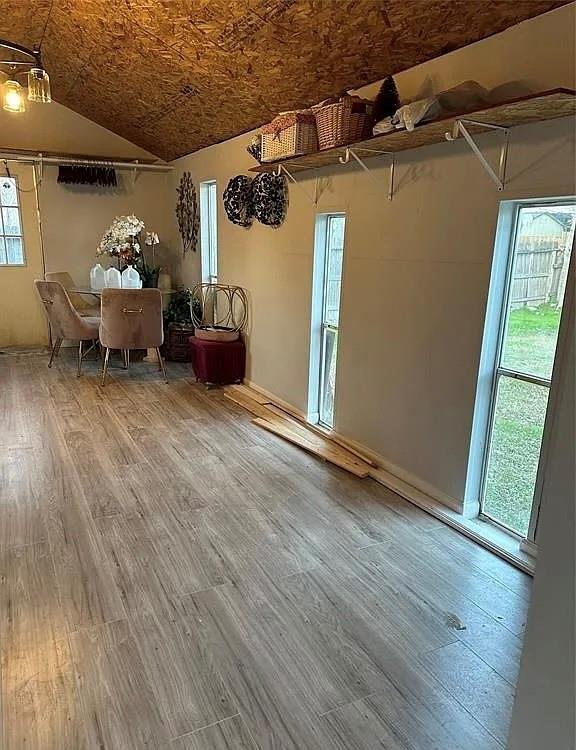 Building Photo - 11134 Timber Crest Dr