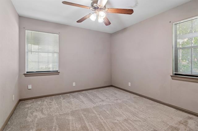 Building Photo - 13205-13205 Kit Ln