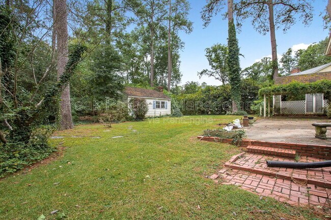 Building Photo - 3351 Scottview Dr