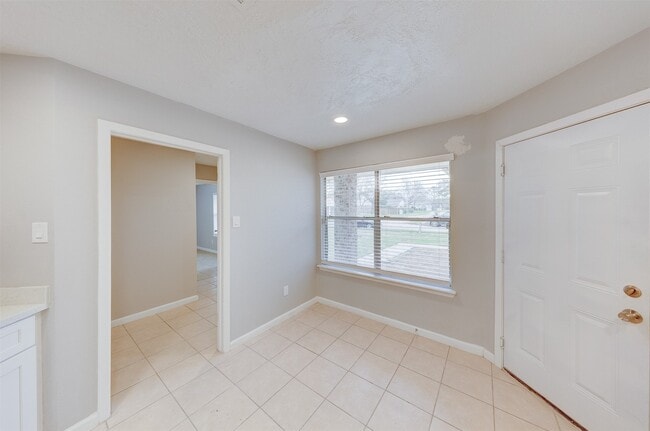 Building Photo - 16926 Manowar Ln