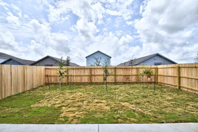 Building Photo - 3641 Wentz Hill Dr