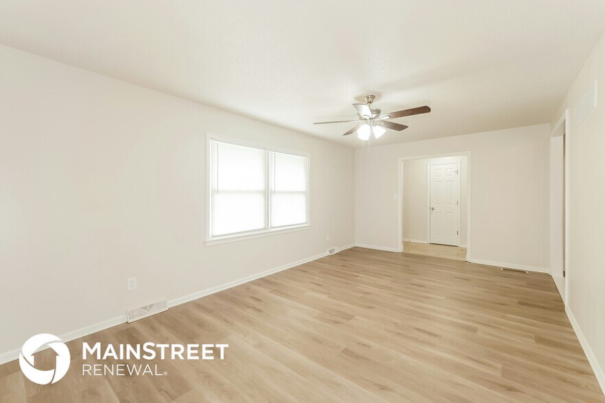 Building Photo - 16505 East 29th St Ct S