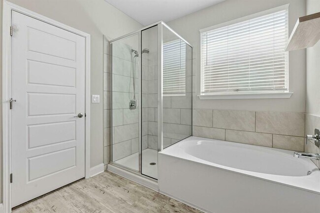 Building Photo - 9213 Margaret Jewel Ln