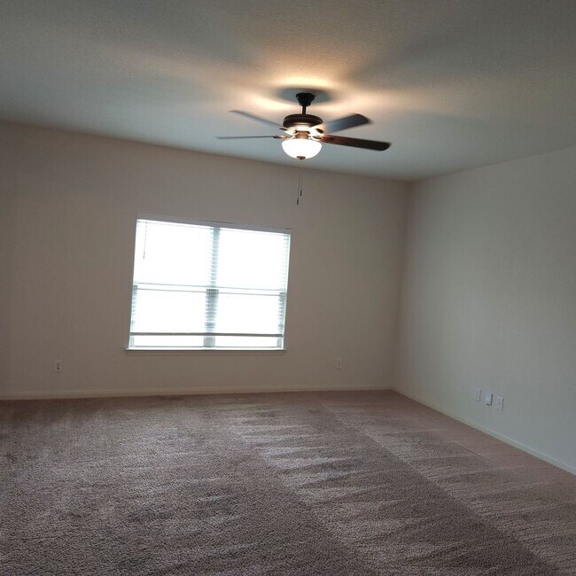 Building Photo - Move-In Special! SAVANNAH PLACE 4 bedroom In Converse, TX