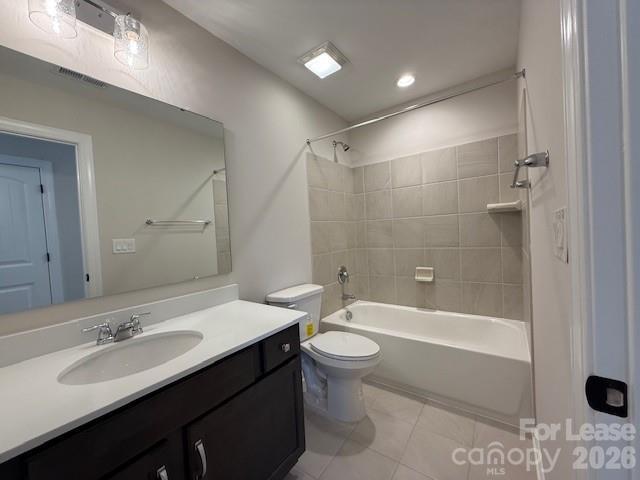 Building Photo - 2205 Camber Dr