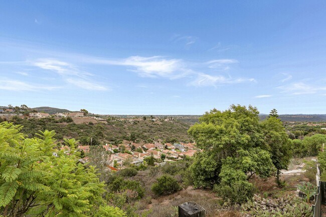 Building Photo - 4 Bed | 3 Bath | 1,979 Sq. Ft. | Stunning ...