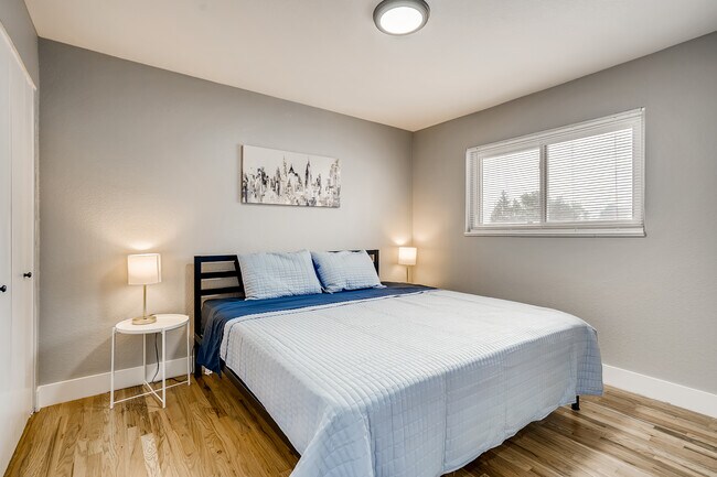 Building Photo - 3110 Mowry Pl