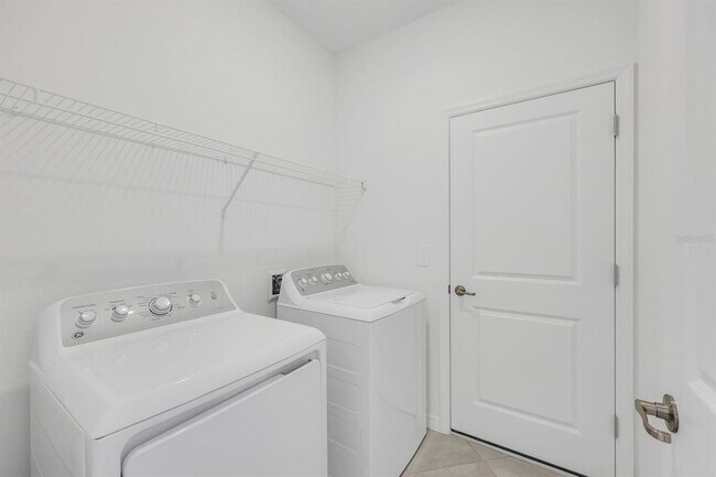 Building Photo - 3928 Sweet Alyssum Ter