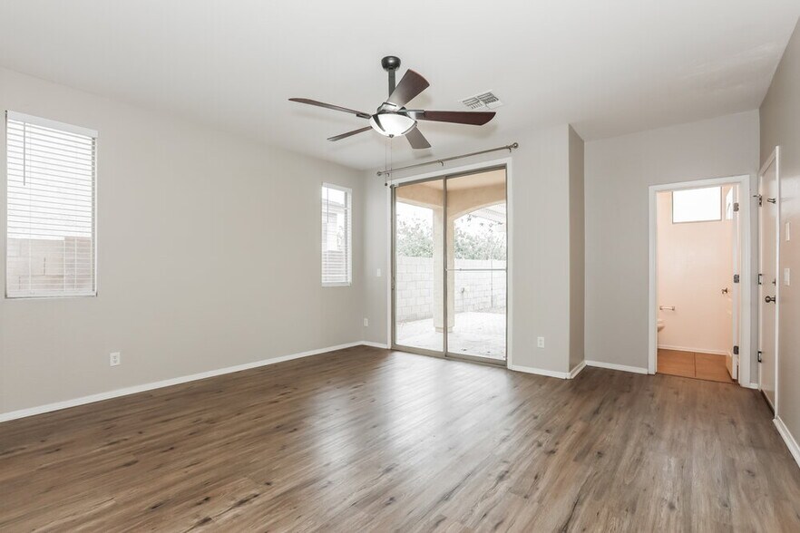 Building Photo - 3875 S Dew Drop Ln