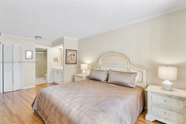 Building Photo - 400 Ocean Trail Way