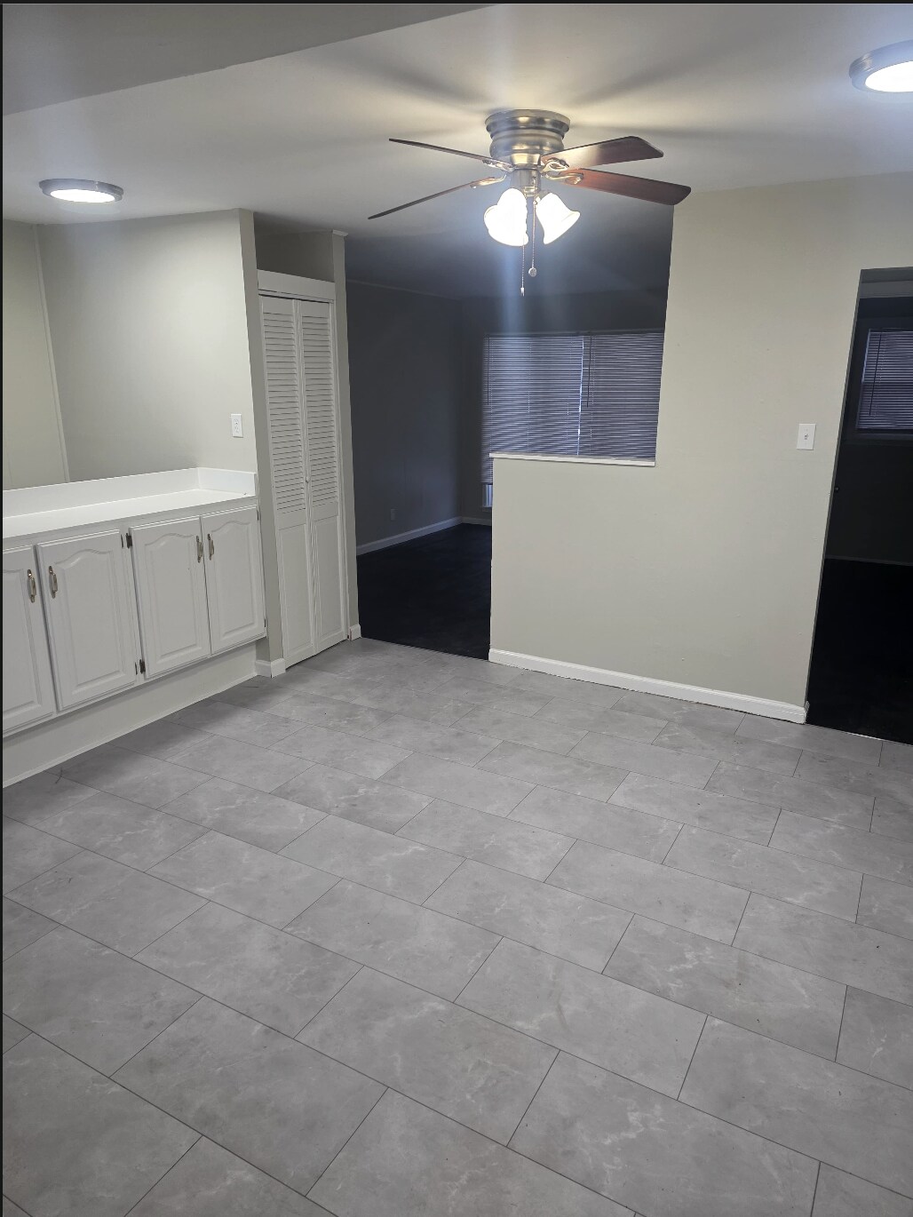 Building Photo - 336 Lanark Rd