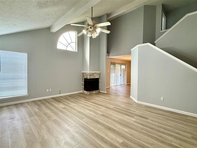Building Photo - 9418 Westacre Pl