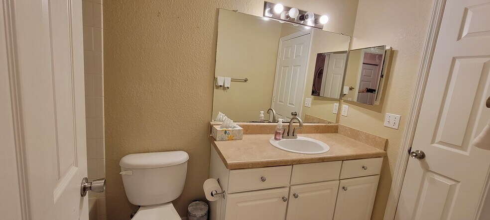 Building Photo - 4493 NW 49th St