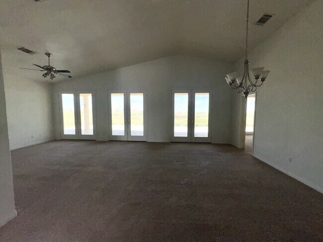 Building Photo - 20796 Village Pkwy