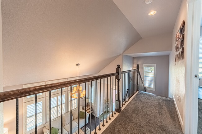 Building Photo - 5481 Cross Creek Drive