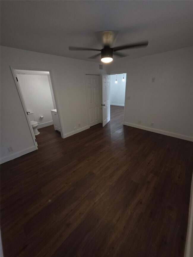 Building Photo - 7710 NW 50th St