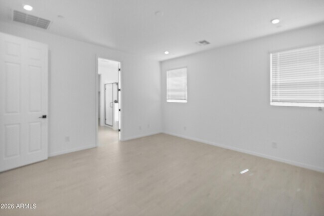 Building Photo - 13415 W Eagle Feather Rd