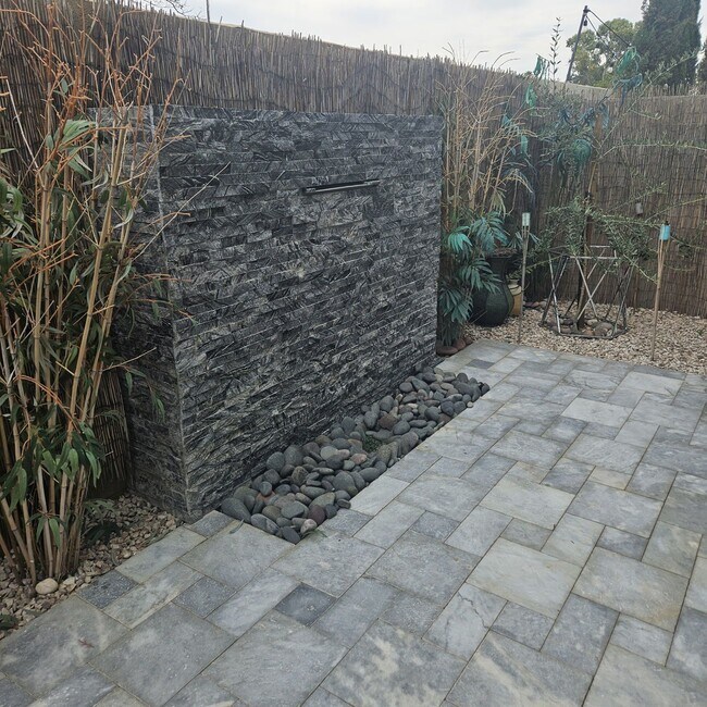 Building Photo - A luxe home in the heart of Chandler