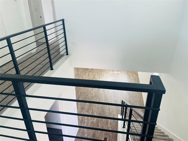 Building Photo - 208 Montauk Loop