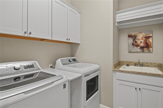 Building Photo - 4545 Baltry Ct