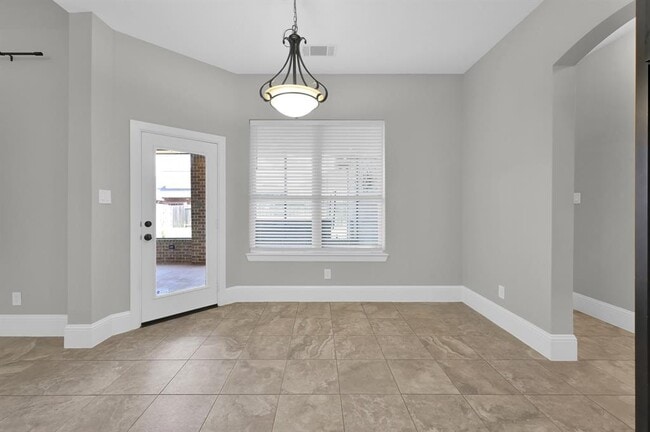 Building Photo - 18618 Bridle Grove Ct