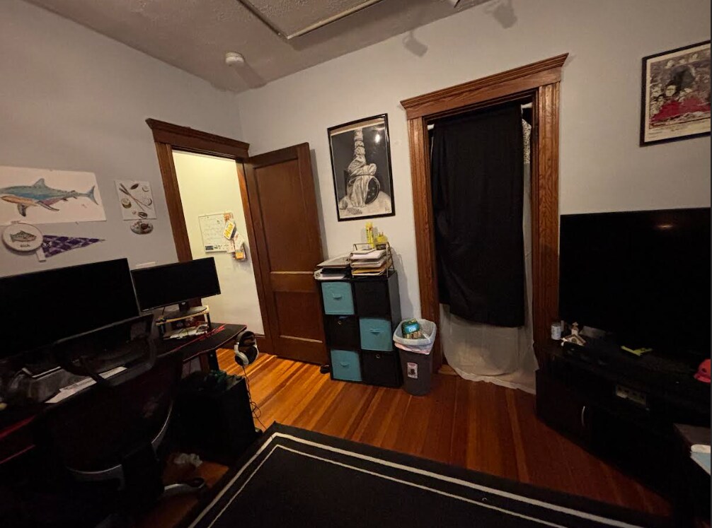 Building Photo - 167 Allston St