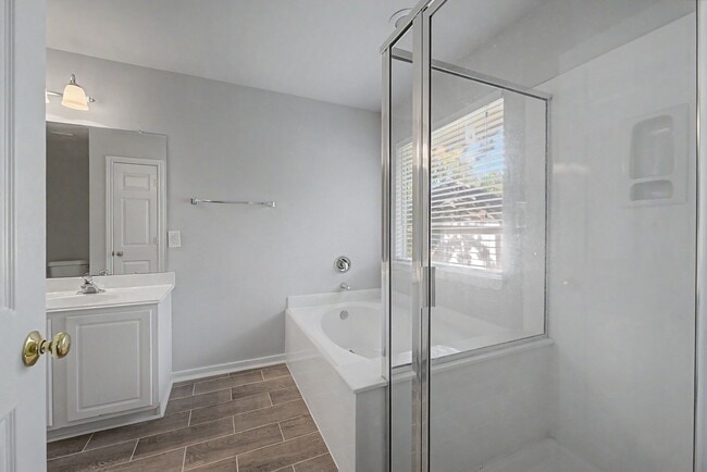 Building Photo - 43 S Camellia Grove Cir