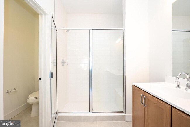 Building Photo - 8104 Donatello Dr