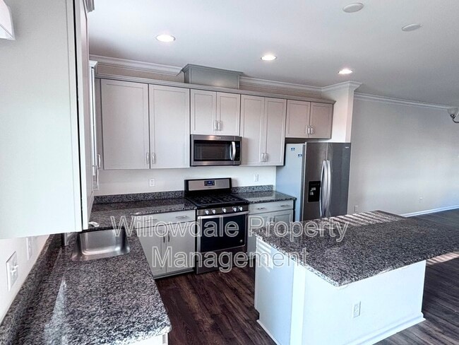 Building Photo - 2239 Chattering Lory Ln