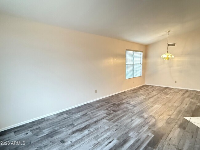 Building Photo - 15429 S 45th Pl