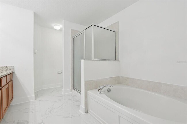 Building Photo - 9225 Stone River Pl