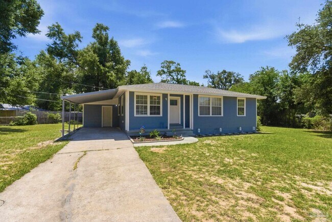 Building Photo - 525 Pelham Rd