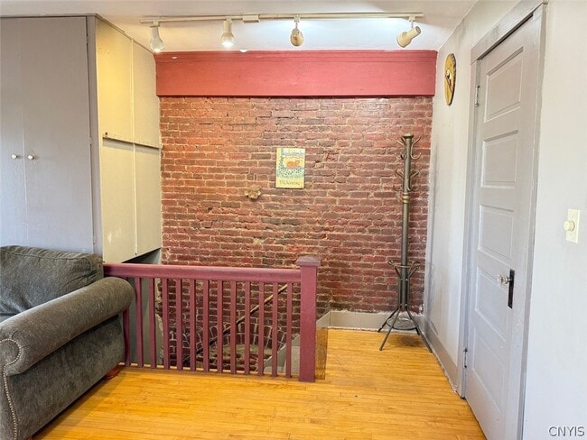 Building Photo - 1 S Jefferson St