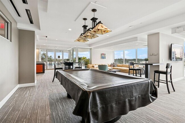 Building Photo - 101 S Eola Dr