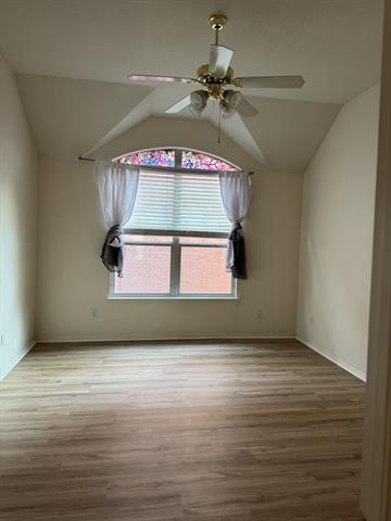 Building Photo - 9522 Glenshee Dr