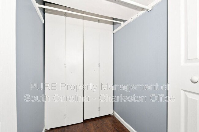 Building Photo - 1402 Camp Rd